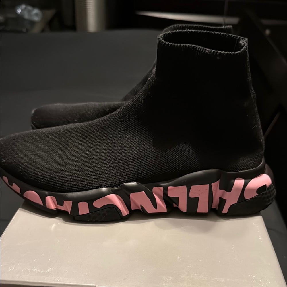 Super Comfortable Balenciaga Black and Pink Sneakers